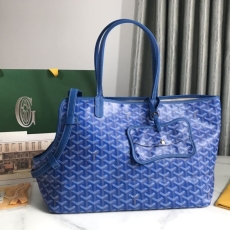 Goyard Pet Bags